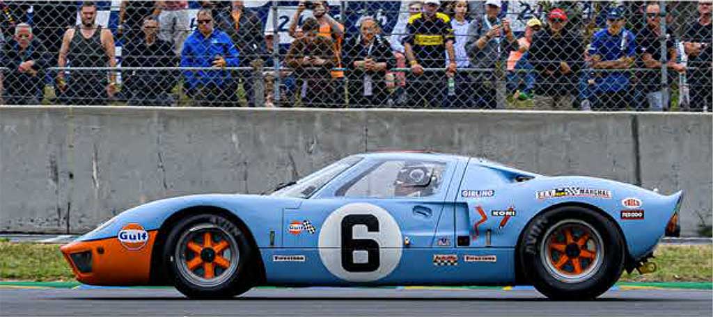 Ford GT40 RACING