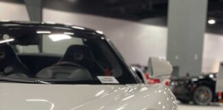 Best Exotic Cars from the 2021 Miami Auto Show McLaren