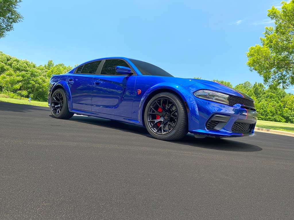Blue Charger Hellcat - Photo Credit Dreamworks Motorsports