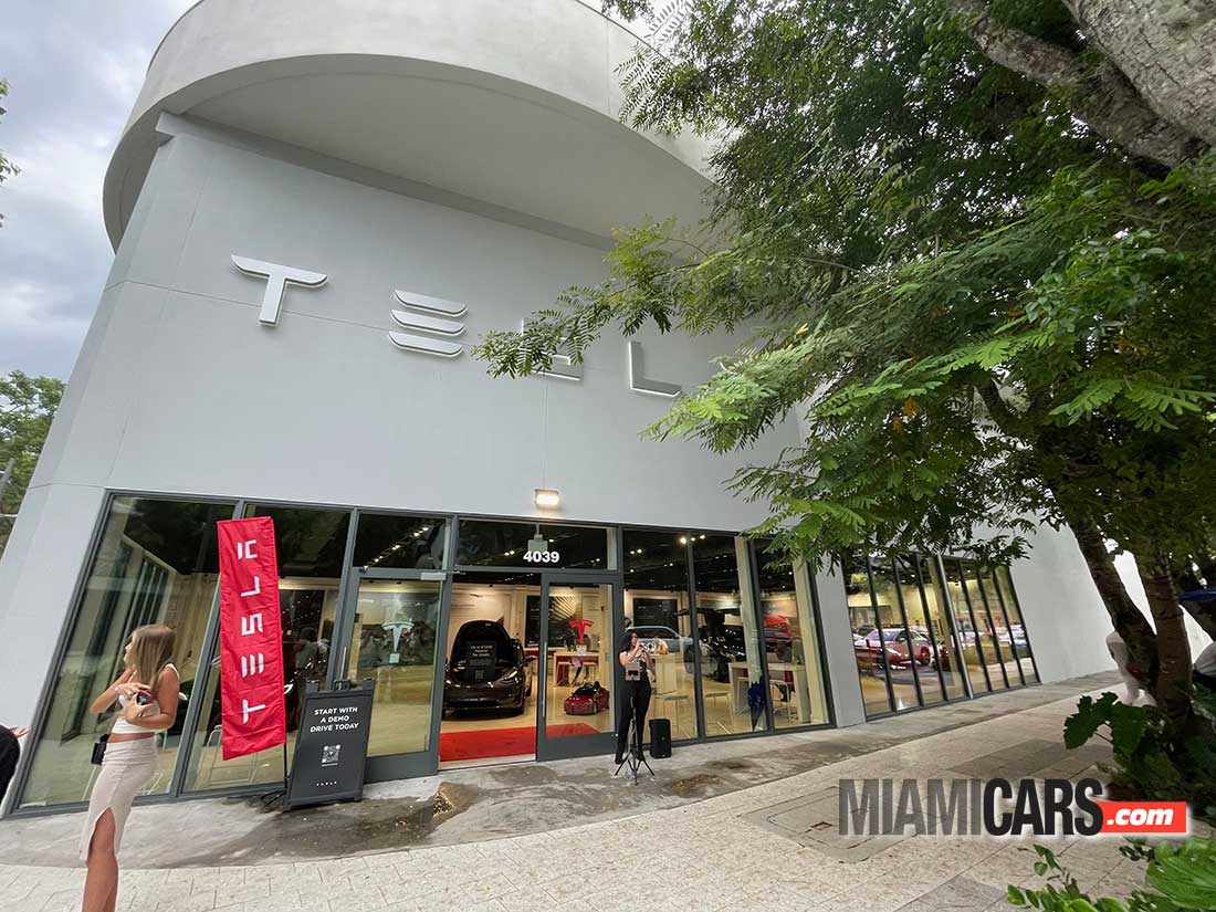 The Tesla Store in the Miami Design District