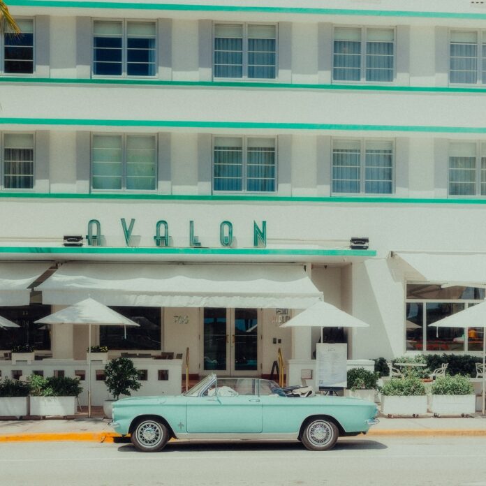 Hotel, palm trees and pastel blue cabrio🌴 Is it blue enough?🩵 #miami #miamibeach #us #usa #unitedstates #americanmuscl…