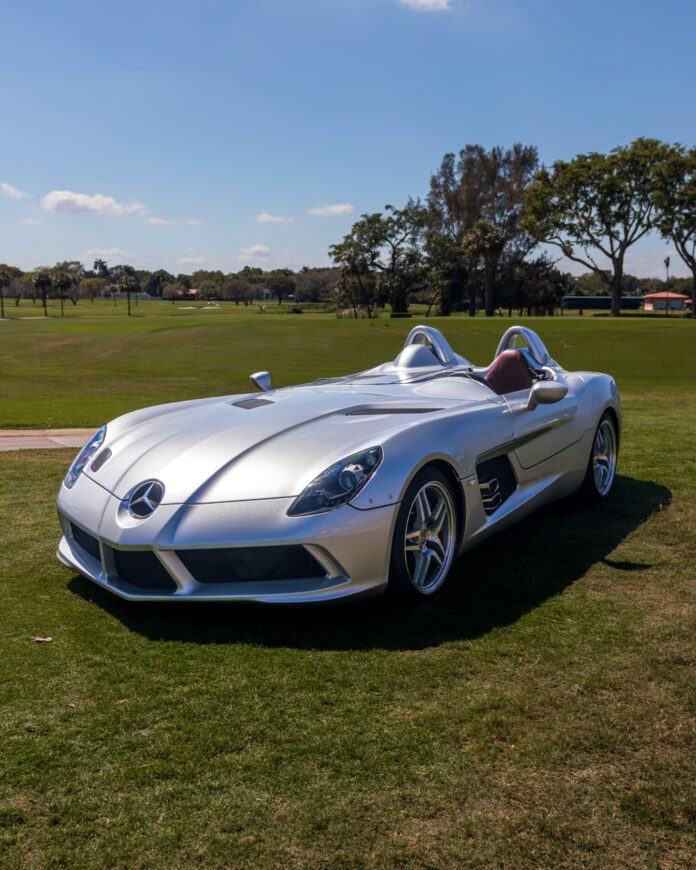 No roof, all legend. The SLR Stirling Moss isn’t just a car—it’s a tribute to a racing god🏁 . . #mercedesbenz #mercedes…