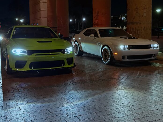 #dodge #mopar #moparperformance #dodgechallenger #challenger #dodgecharger #charger #392 #392srt #392shaker #srtwidebody…