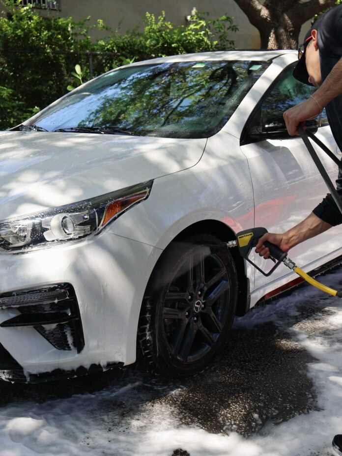 Pure white. Pure Eterna. #EternaDetailing #KiaForte #WhiteCarDetailing #CarDetailingMiami #AutoDetailing #MobileDetailin…