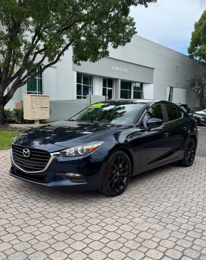 𝘼𝙂𝙀𝙉𝘿𝘼 𝙏𝙐 𝘾𝙄𝙏𝘼: ⚙️ MAZDA 3 GRAND TOURING 2017 🚦 MILEAGE: 80.983 PRICE: 11,500 ¿Te interesa? ¡Agenda tu cita…