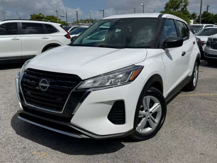 DISPONIBLE: ⚙️ NISSAN KICKS 2022 🚦 MILEAGE: 82.543 PRICE: 15,500 🚘 𝗧𝗘𝗡𝗘𝗠𝗢𝗦 𝗧𝗨 𝗔𝗨𝗧𝗢 𝗜𝗗𝗘𝗔𝗟ⵑⵑ 🟠 No cré…