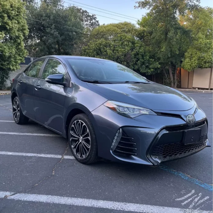 2018 TOYOTA SE Price $6000 Down payment $700 Clean title Fully loaded Leather seats Backup camera No issues Financing av…