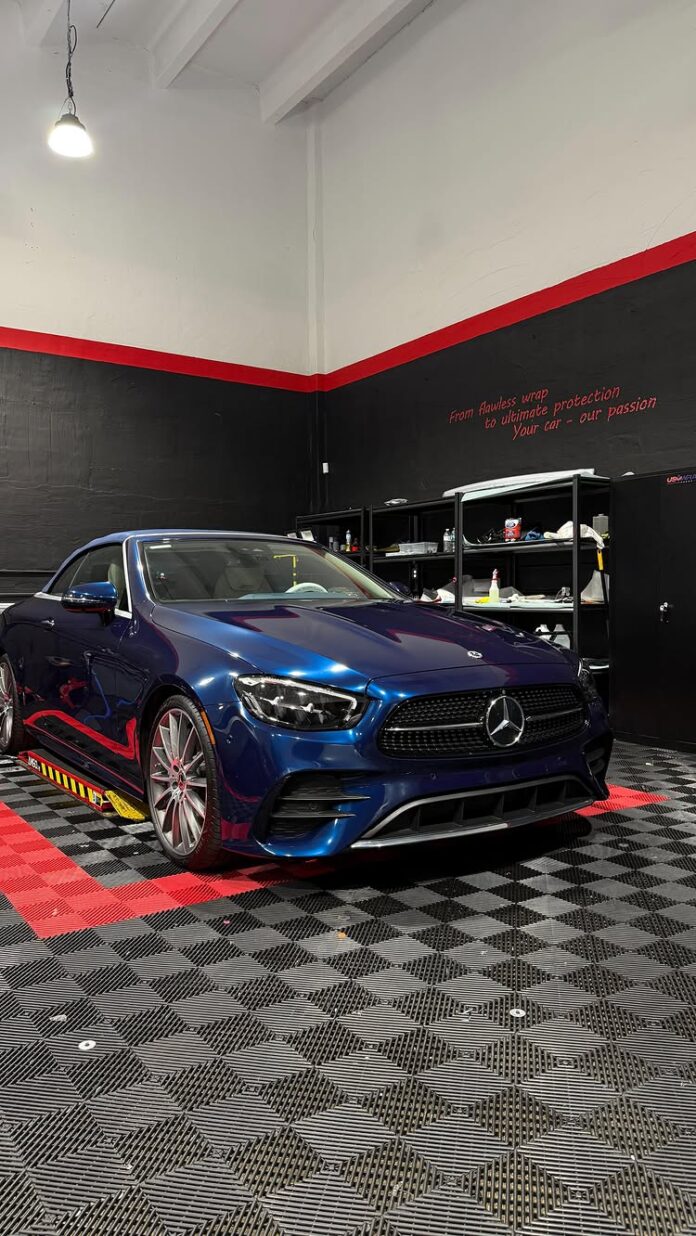 Mercedes E450 β A New Identity This Mercedes E450 just leveled up: π¨ Full Color Change with Door Jambs