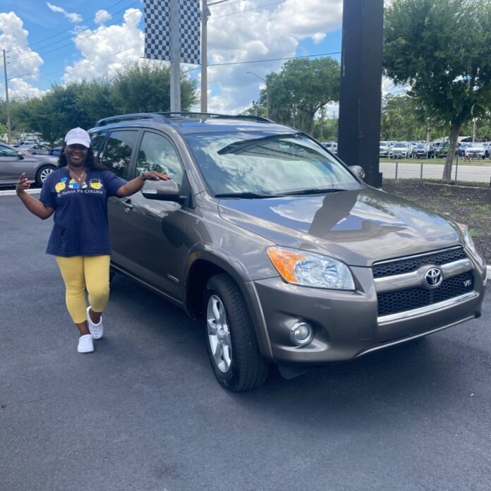 Sold Honda CRV 🔑 We beat the competition out👍🏽 760-851-9000 or DM me to set an appointment 🚘 #dakotathecarguy #whosn…