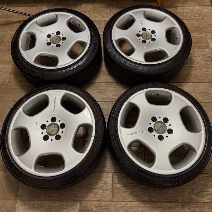 WALD duchatelet 🔥 18×8.5 18×9.5 . All original,Great tread, 1 tire needs replaced! ($2300 obo) . . JDM vehicles, auto p…