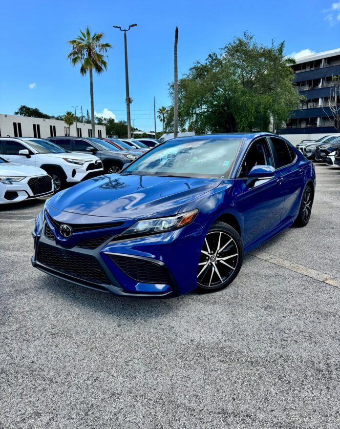 🔥 ¡NO PIERDAS ESTA OPORTUNIDAD! 🛠 Toyota Camry 2024 SE ⏲ Kilometraje: 17.000 💵 Precio: 23,700 ¿Te interesa? ¡Agenda t…