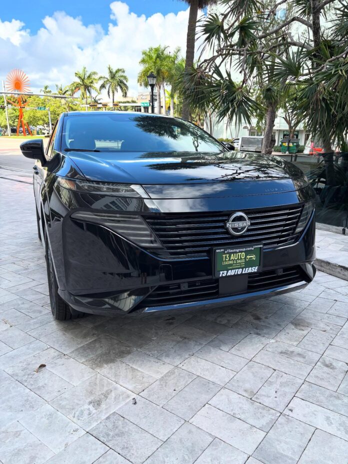 🚙✨ Another stunning delivery! The 2025 Nissan Murano Platinum has arrived — and it’s a showstopper. 🤍 Elegant 2-Tone I…