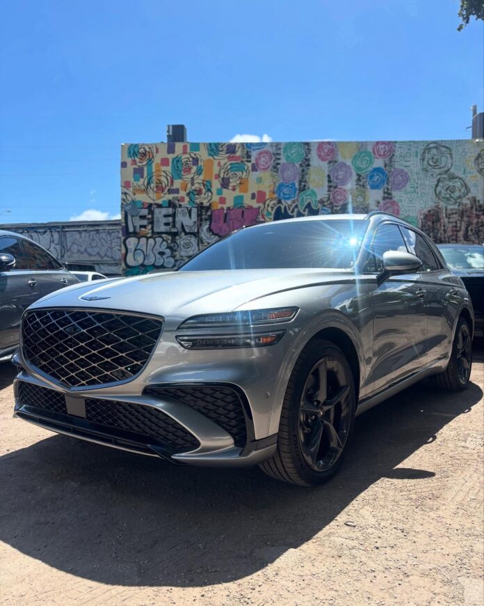 Genesis GV70 available for booking 🛡️📲📊 #miami #miamicars #luxurylifestyle #genesis #gv70 #luxurycars #carforrent #en…