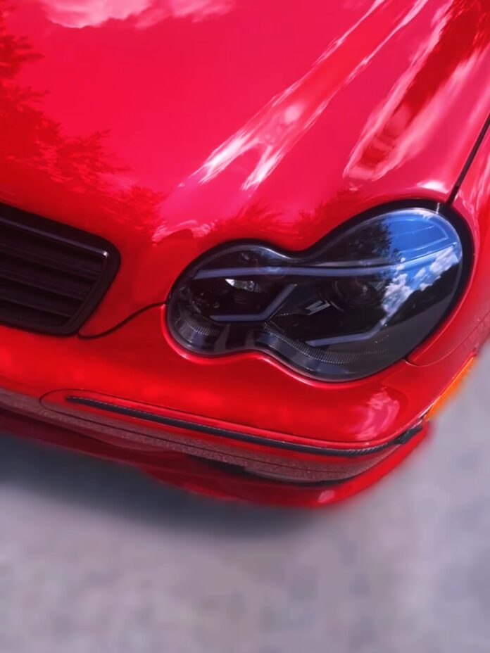 Catch the vibe, feel the drive. #mercedesbenz #mercedes #benz #c230 #w203 #euro #cars #carsofinsta #cargram #germancars …