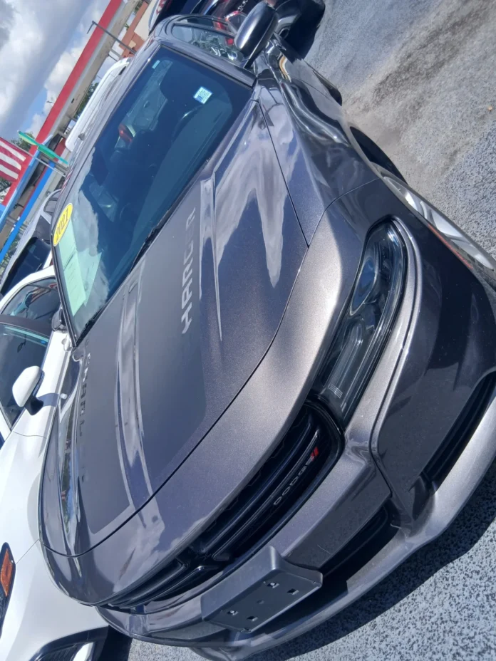 Excellent conditions clean title carfax clean Sunroof, 1 owner, luxury car Dodge Charger 2021 Mileage: 38.700 Automatic …