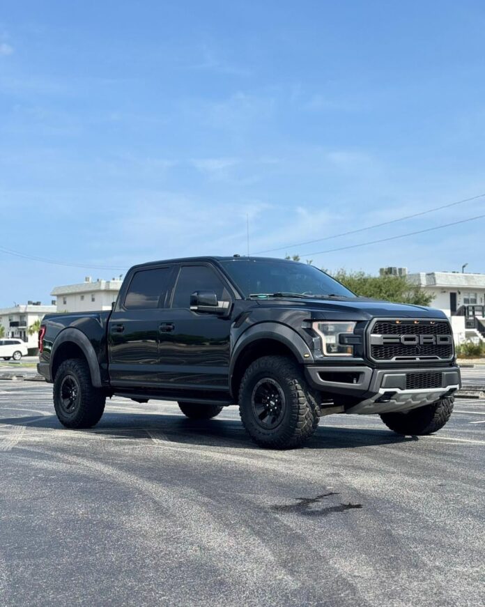 🚗 ¡TU NUEVO CARRO TE ESPERA HOY MISMO! ✨ 📞 Llama YA: 7️⃣8️⃣6️⃣-7️⃣2️⃣2️⃣-0️⃣0️⃣7️⃣0️⃣ 📍 Ubicados en Miami